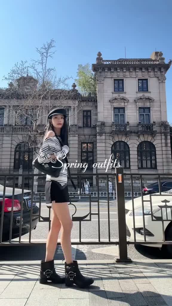 Snaptik.app_7482773296316992786