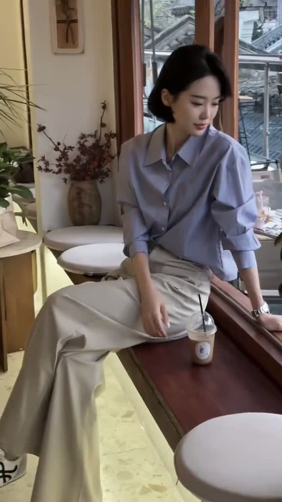 Người Bình Thường - Người bình thường như em chẳng vội đi nhanh