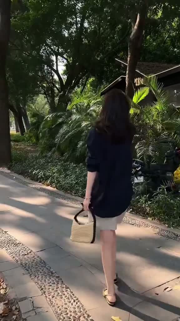 Snaptik.app_7483406157147540743