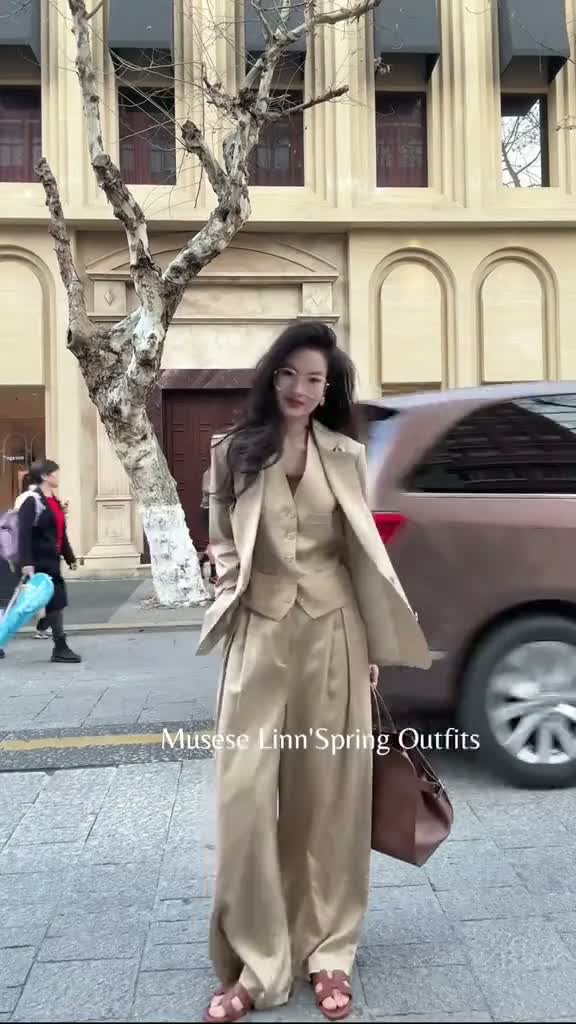 Cô gái m52 - Là cô gái hay mộng mơ